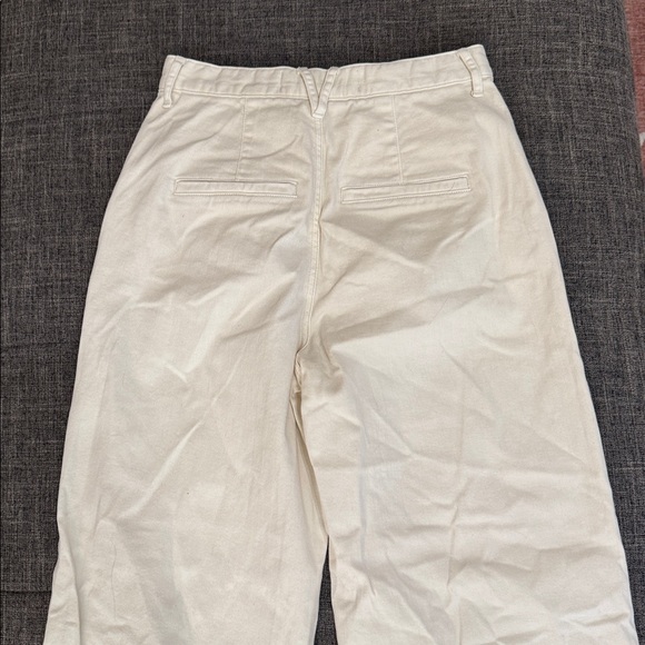 VERONICA BEARD Mia pleated high-rise wide-leg jeans - Picture 9 of 10